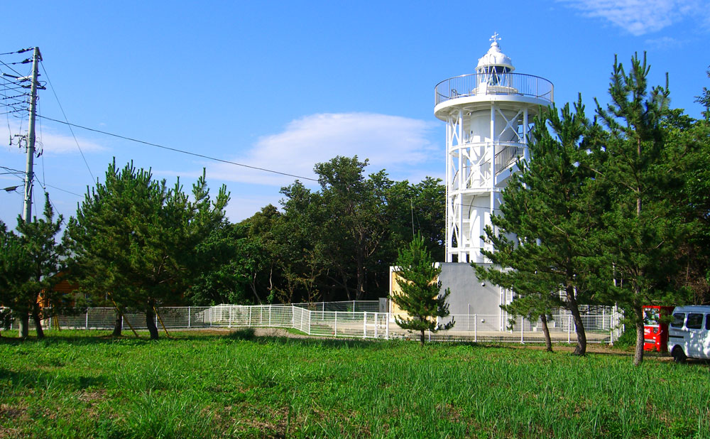 初島灯台